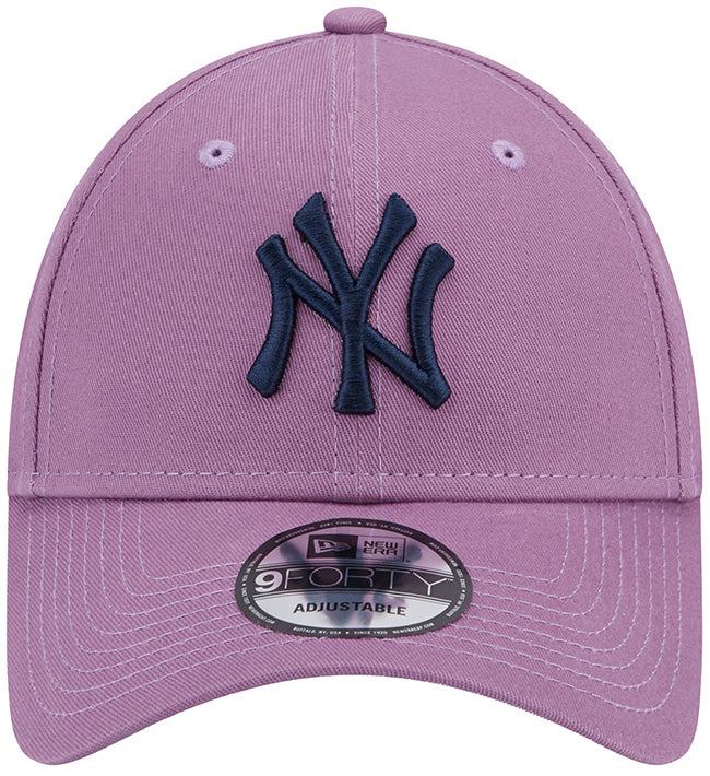 New Era Accessories League Essential 9Forty NY Yankees Purple
